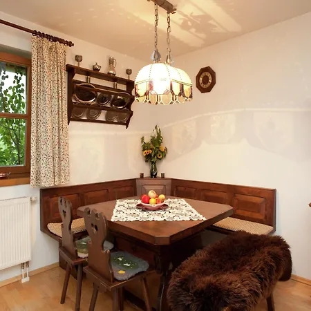 Spacious Flat In Mittersill, Cleaning Included