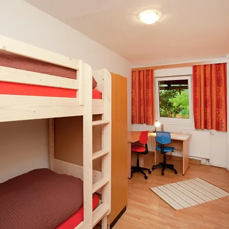 Spacious Flat In Mittersill, Cleaning Included Apartament